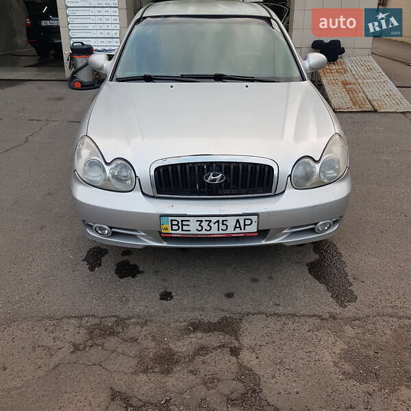 Hyundai Sonata 2004