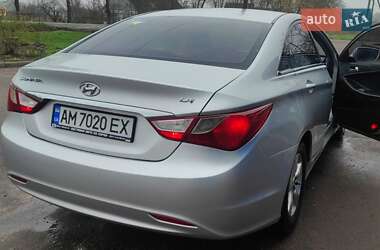 Седан Hyundai Sonata 2012 в 