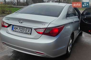 Седан Hyundai Sonata 2012 в 