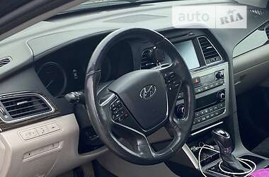 Седан Hyundai Sonata 2015 в Одессе