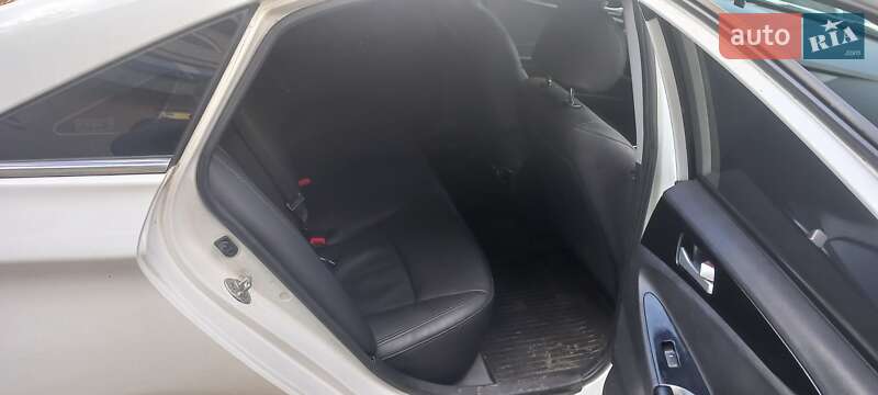 Седан Hyundai Sonata 2014 в Киеве