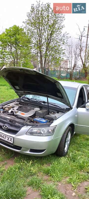 Седан Hyundai Sonata 2006 в Одессе