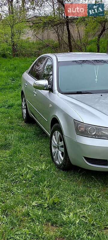 Седан Hyundai Sonata 2006 в Одессе