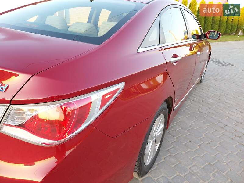 Седан Hyundai Sonata 2013 в Новой Ушице фото 23 Седан Hyundai Sonata 2013 в Новой Ушице