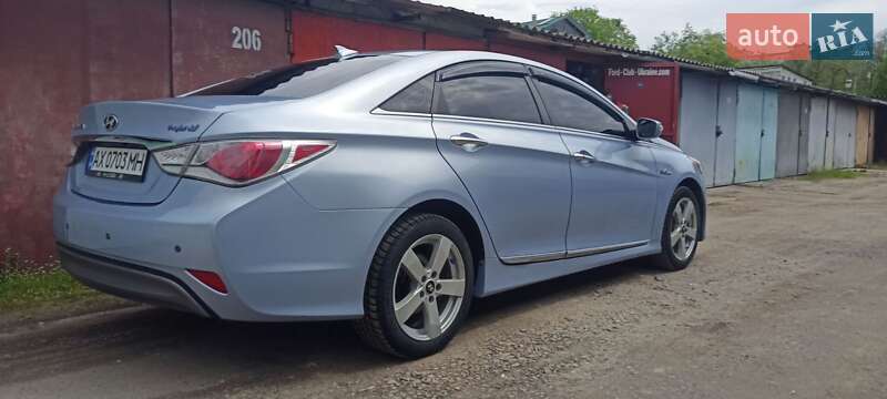 Седан Hyundai Sonata 2013 в Харкові