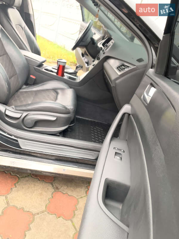 Седан Hyundai Sonata 2014 в Николаеве