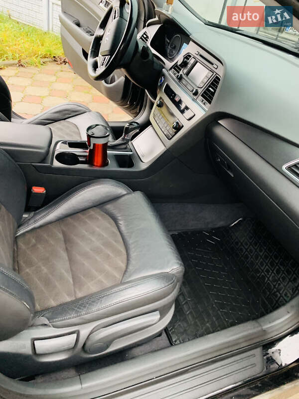 Седан Hyundai Sonata 2014 в Николаеве