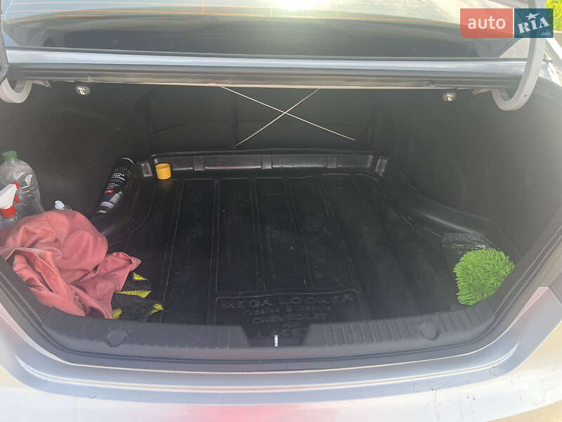 Седан Hyundai Sonata 2011 в Сумах