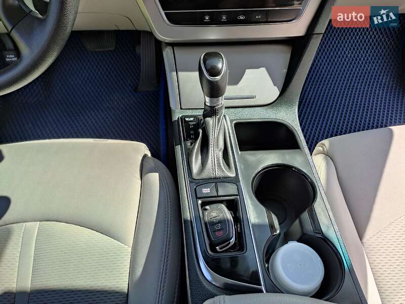 Седан Hyundai Sonata 2017 в Каменец-Подольском