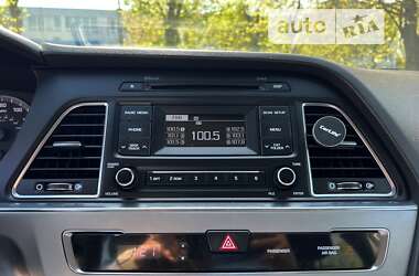 Седан Hyundai Sonata 2016 в Киеве
