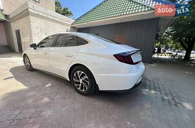 Седан Hyundai Sonata 2021 в 