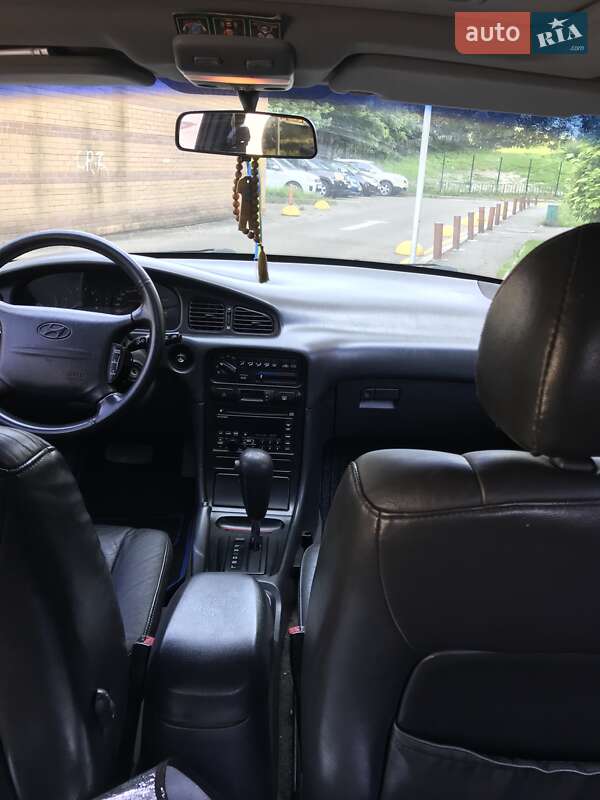 Седан Hyundai Sonata 1996 в Києві