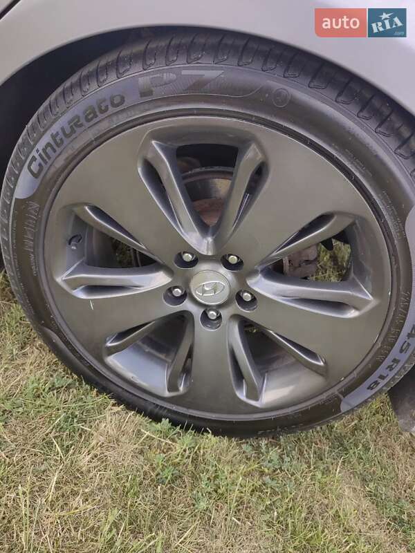 Седан Hyundai Sonata 2012 в Голованівську