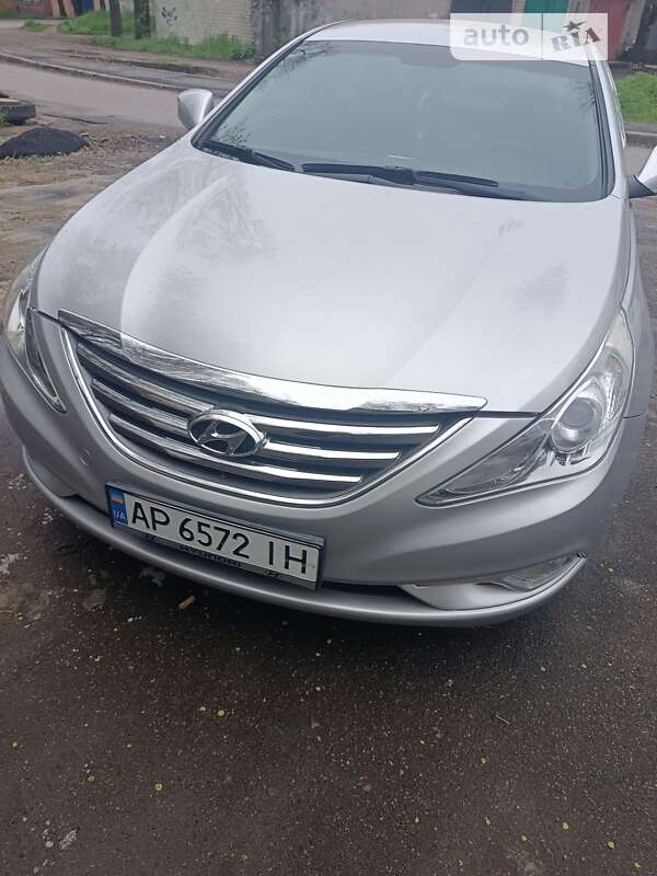 Hyundai Sonata 2013