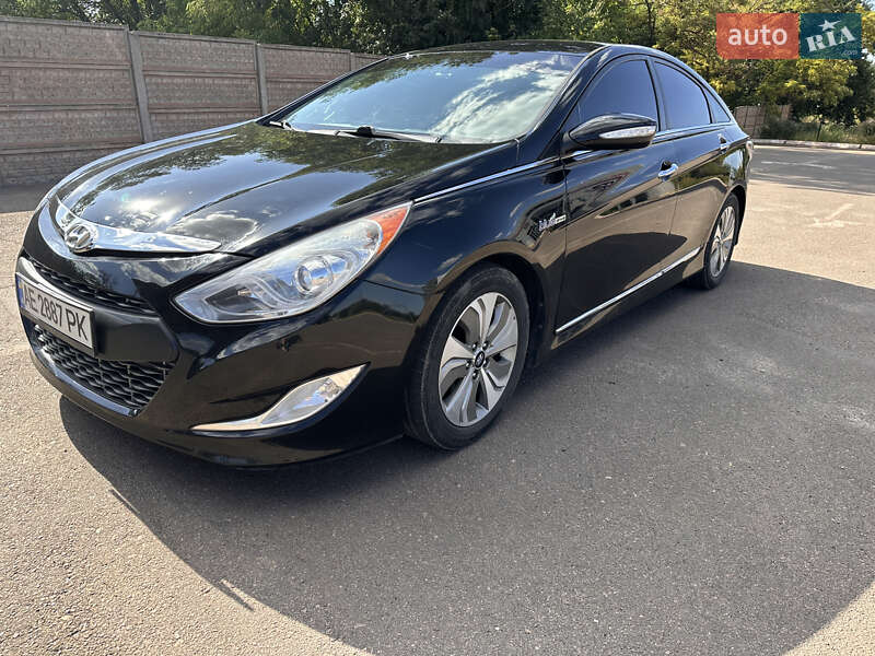 Hyundai Sonata 2013