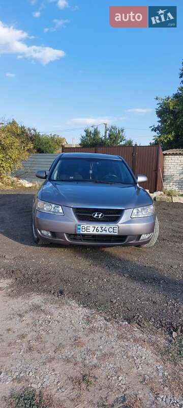 Седан Hyundai Sonata 2006 в Николаеве