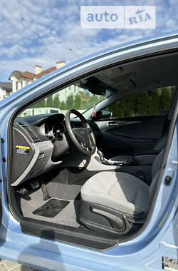 Седан Hyundai Sonata 2013 в 