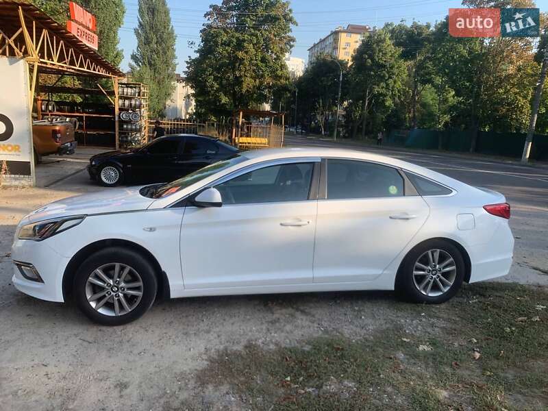 Hyundai Sonata 2015