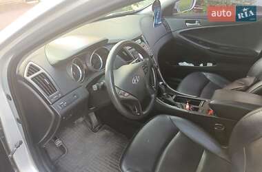 Седан Hyundai Sonata 2013 в Миргороде