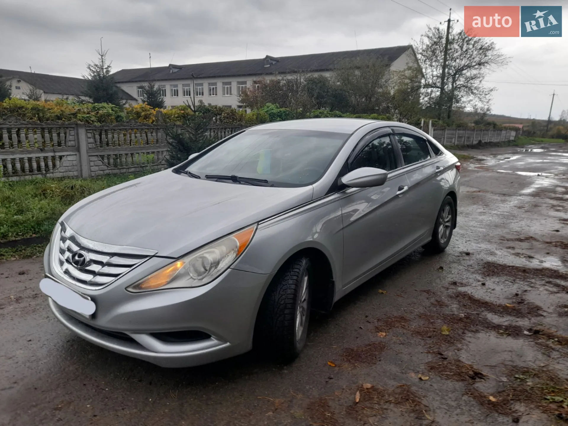 2011 Hyundai Sonata - мініатюра 2