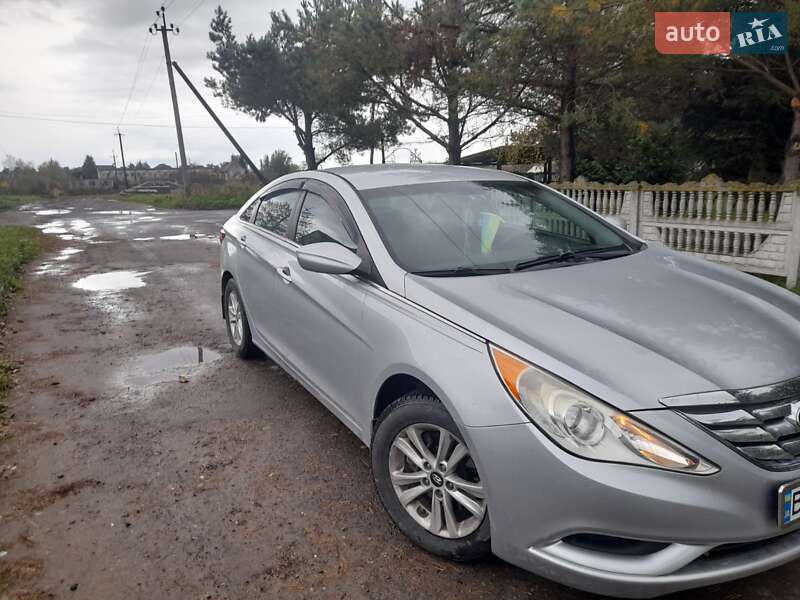 Седан Hyundai Sonata 2011 в Львові