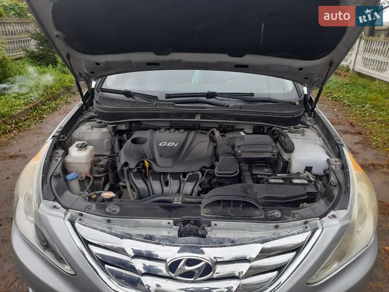 Седан Hyundai Sonata 2011 в Львові