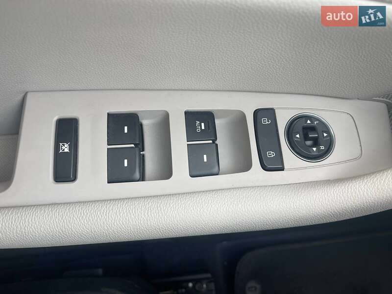 Седан Hyundai Sonata 2017 в Ровно фото 34 Седан Hyundai Sonata 2017 в Ровно