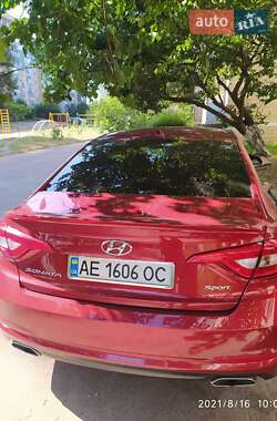 Седан Hyundai Sonata 2016 в Каменском