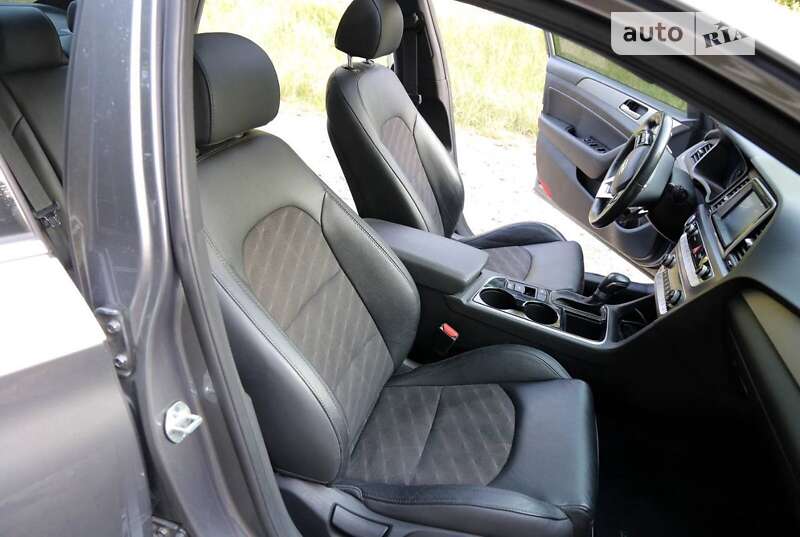 Седан Hyundai Sonata 2018 в Бориславі