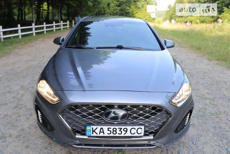 Седан Hyundai Sonata 2018 в Бориславі