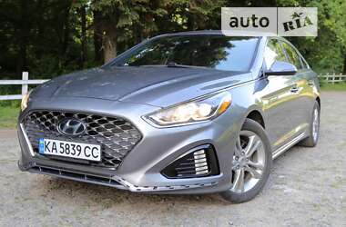 Седан Hyundai Sonata 2018 в Бориславе