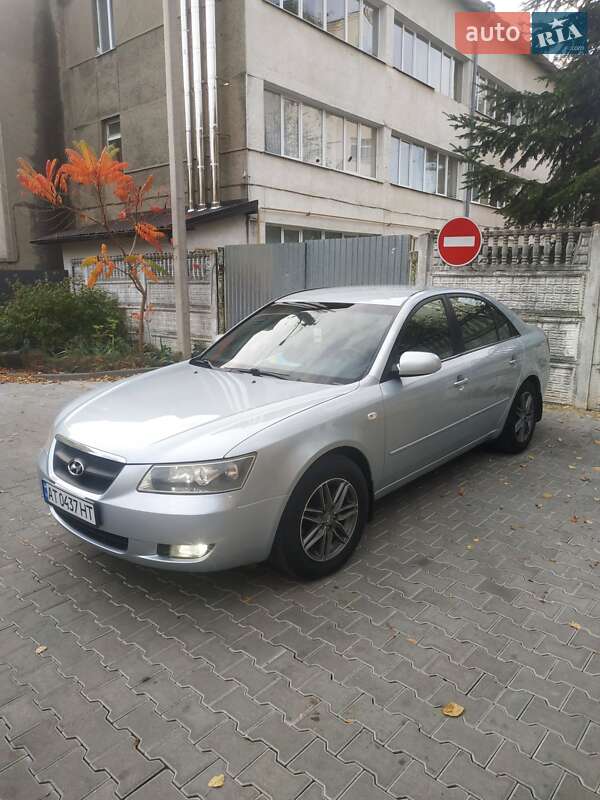 Седан Hyundai Sonata 2006 в Івано-Франківську