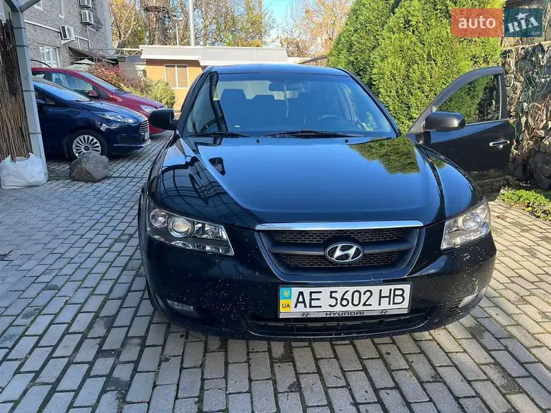 Hyundai Sonata