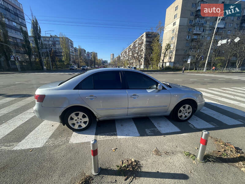 Седан Hyundai Sonata 2007 в Киеве