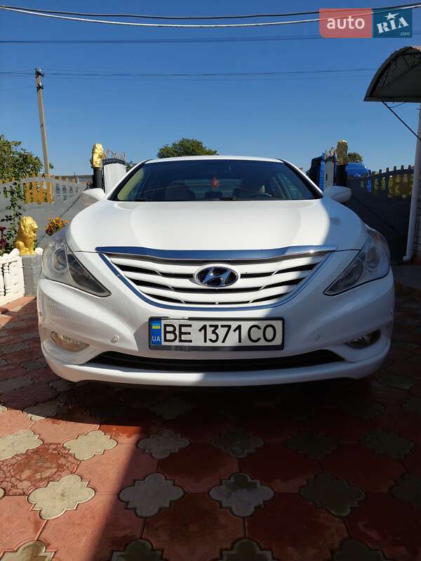 Hyundai Sonata 2013