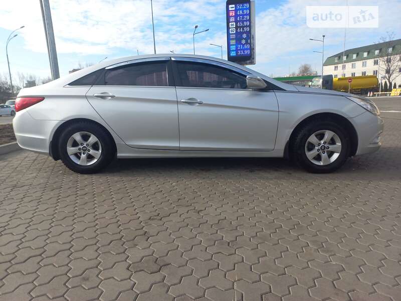 Седан Hyundai Sonata 2013 в Києві