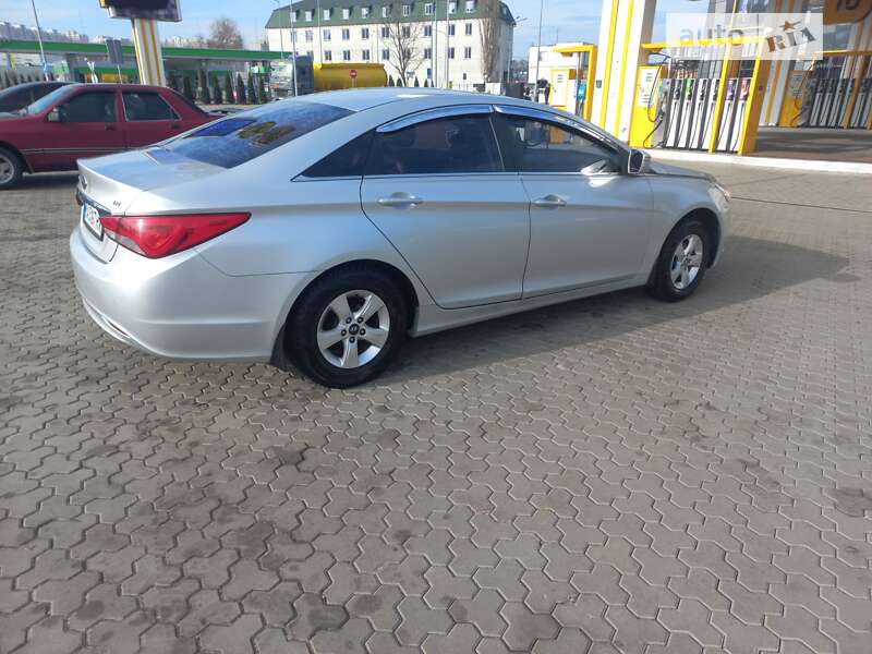 Седан Hyundai Sonata 2013 в Києві