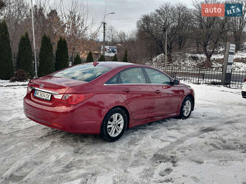 Седан Hyundai Sonata 2013 в Рівному