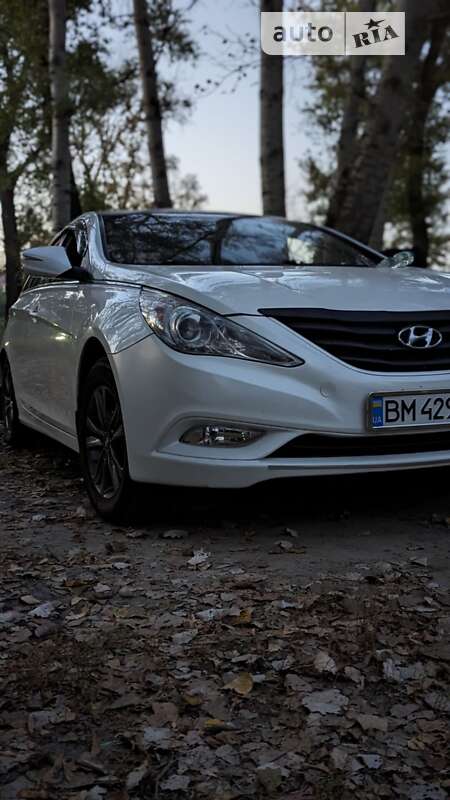 Седан Hyundai Sonata 2012 в Сумах