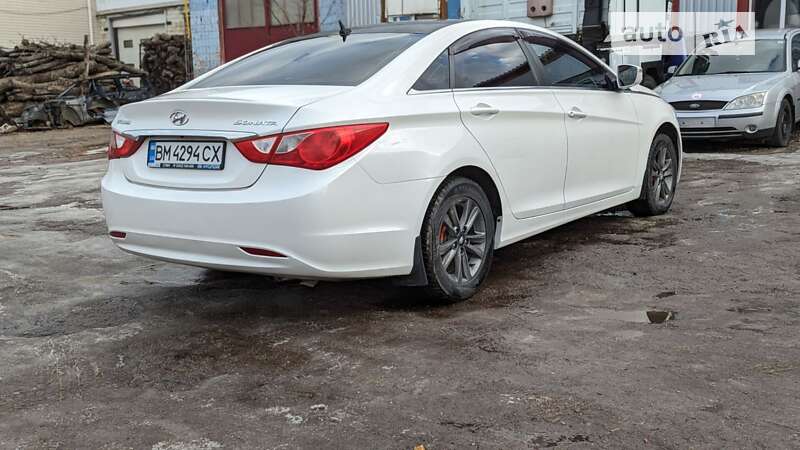Седан Hyundai Sonata 2012 в Сумах