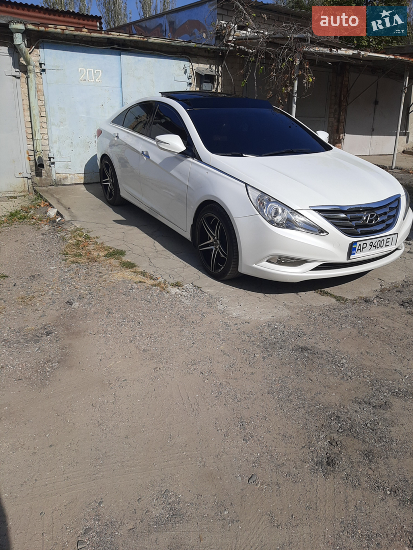 2010 Hyundai Sonata - мініатюра 4