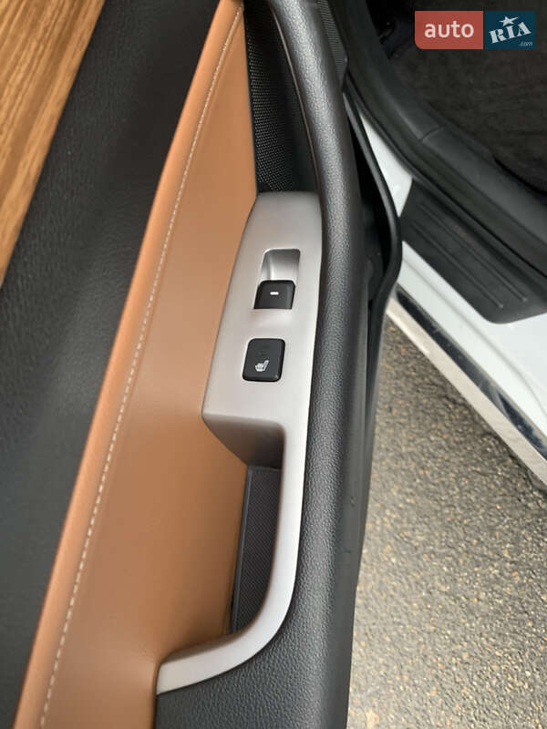 Седан Hyundai Sonata 2014 в Києві