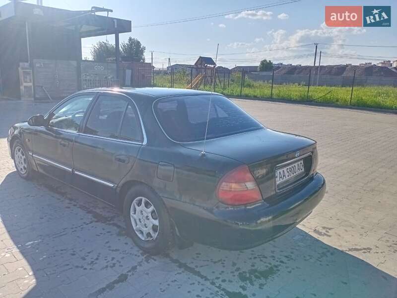 Седан Hyundai Sonata 1997 в Броварах