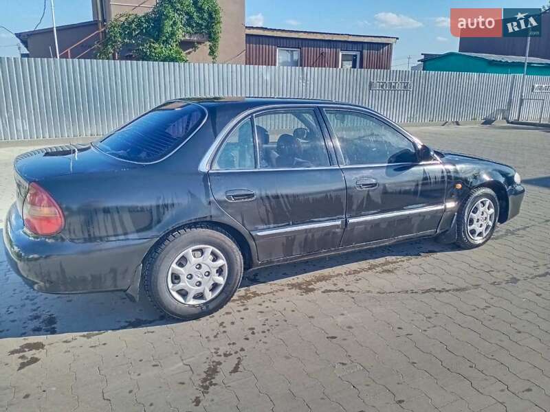 Седан Hyundai Sonata 1997 в Броварах