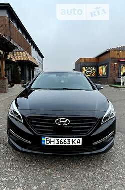 Седан Hyundai Sonata 2015 в Одессе