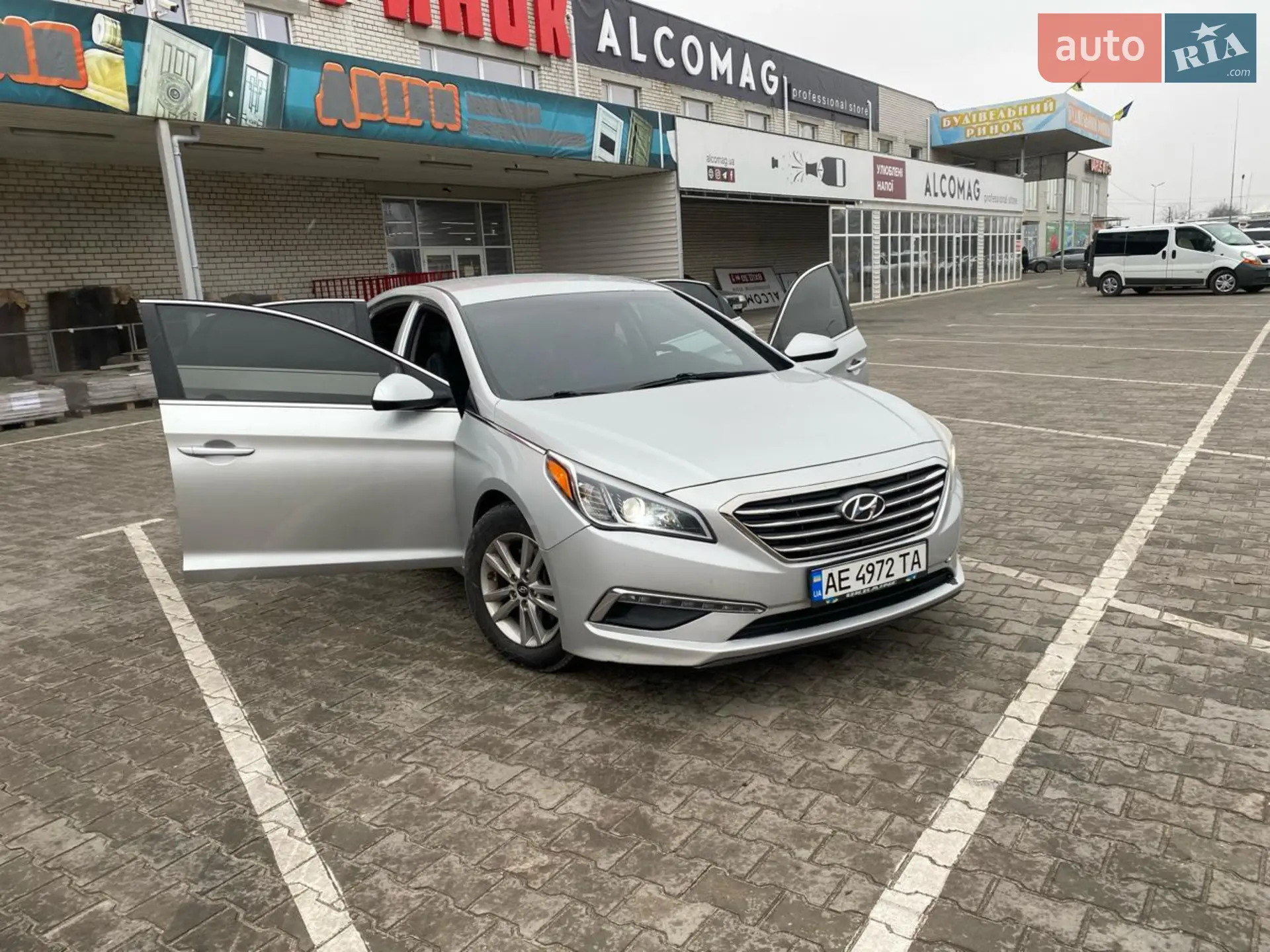 2014 Hyundai Sonata - мініатюра 17