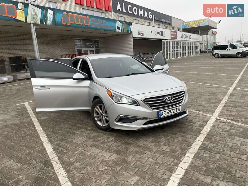 Седан Hyundai Sonata 2014 в Павлограде