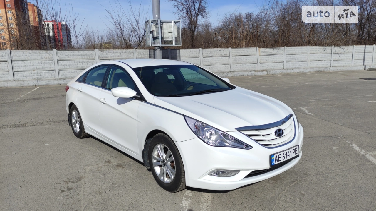 2013 Hyundai Sonata - мініатюра 15