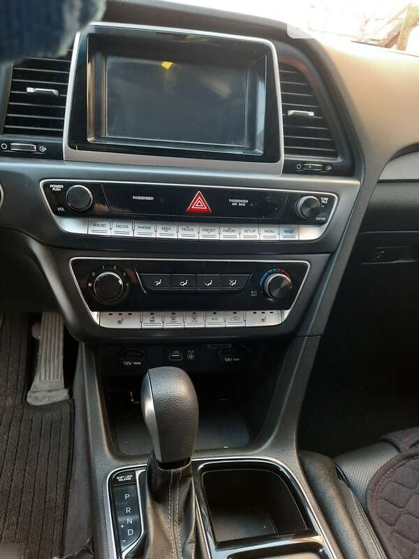 Седан Hyundai Sonata 2017 в Бердичеве