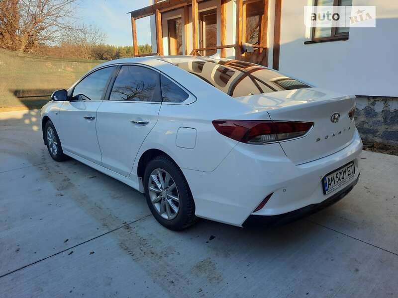 Седан Hyundai Sonata 2017 в Бердичеве